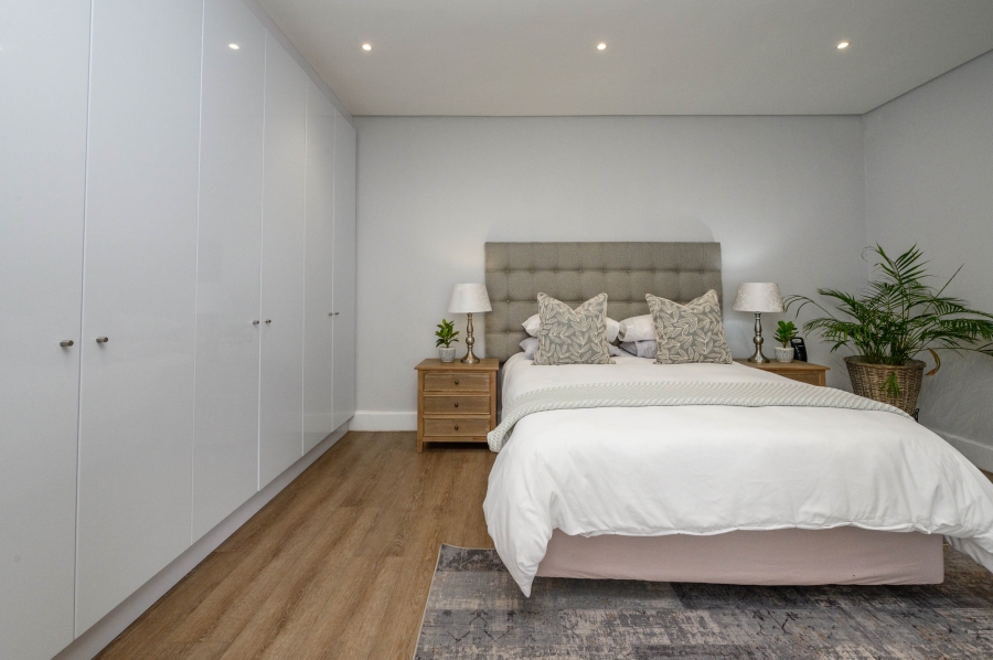 4 Bedroom Property for Sale in Summerstrand Eastern Cape